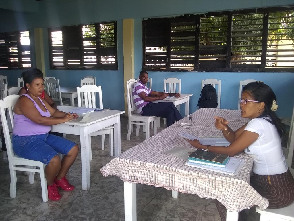 ee_celia's tweet photo. Se desarrolló Consejo de Dirección del centro puntualizando acciones concretas para el reinicio del curso escolar porque #SomosContinuidad  @deturnel @duran_yaneisi @Marlen31443761 https://t.co/mwDtoD6wg1