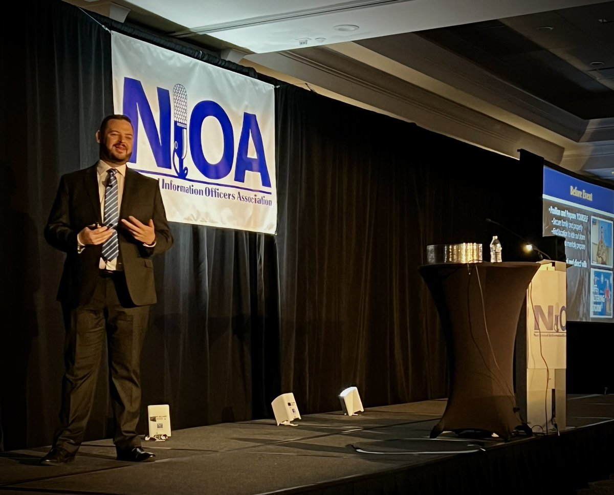 OCmdCommMom's tweet photo. Love @BrennanMatherne key takeaways from Hurricane Ida, especially “Take Care of Your Employees &amp; Take Care of Yourselves” 🙌 It’s not an easy thing to do but is so critical to allowing PIOs the rest we need to do our jobs effectively #NIOA2022 #piosmatter https://t.co/dzwcyPsgYf