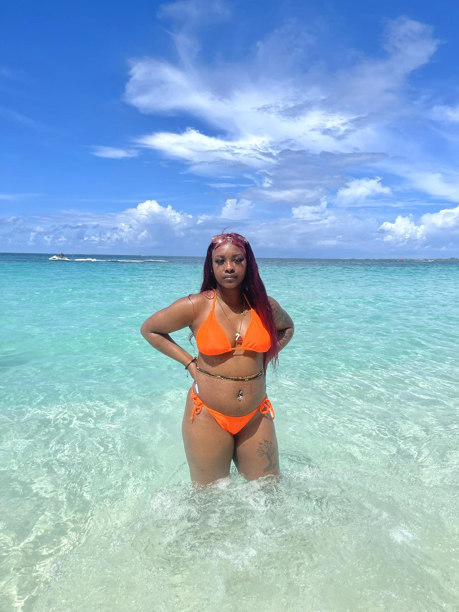 trappstaar's tweet photo. Happy 22nd to me 🫶🏾🏝
•
•
 #bahamas #cruise #22nd #3monthspostpartum #photodump https://t.co/shmoDw0Pdc