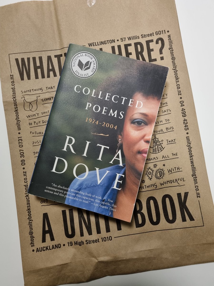 harmonictravels's tweet photo. @UnityBooks Rita Dove, Collected Poems
#poetry #poets #Literature #books #unitybooks https://t.co/jYIQYv0zKb