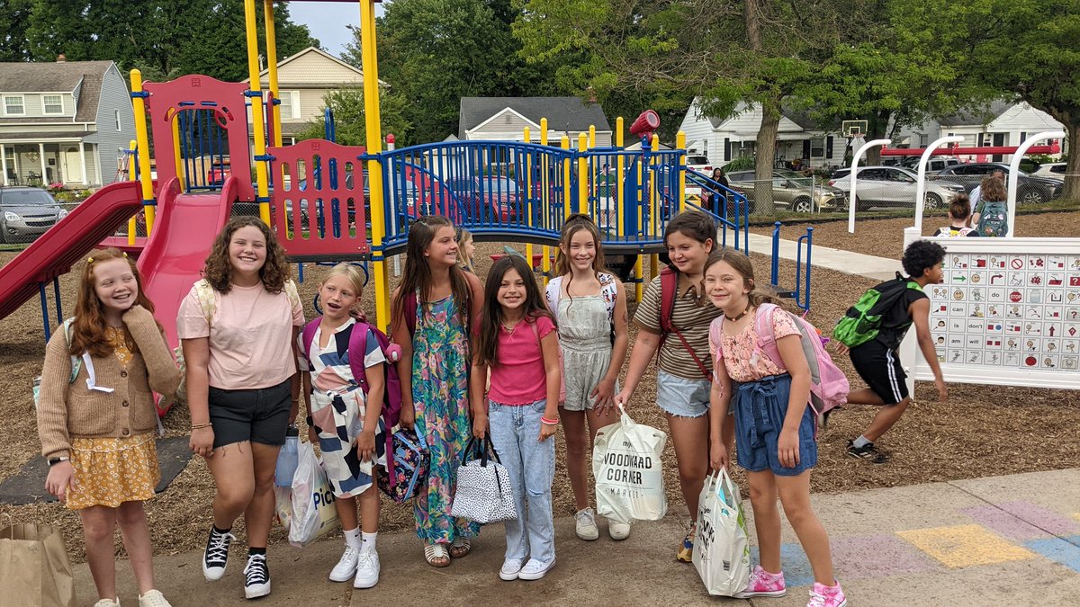 @bsd1stDay <a href="/PattengillEl/">Pattengill El</a>  #3rdgrade #5thgrade.