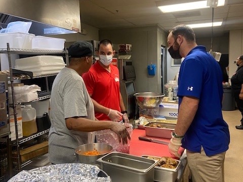 BmoreStation's tweet photo. SPOTLIGHT // We were thrilled to have representatives from @HarkinsBuilders come to participate in a meal service for our men this month.
Thank you for your time and service to our men! https://t.co/mTjxrIwLDU