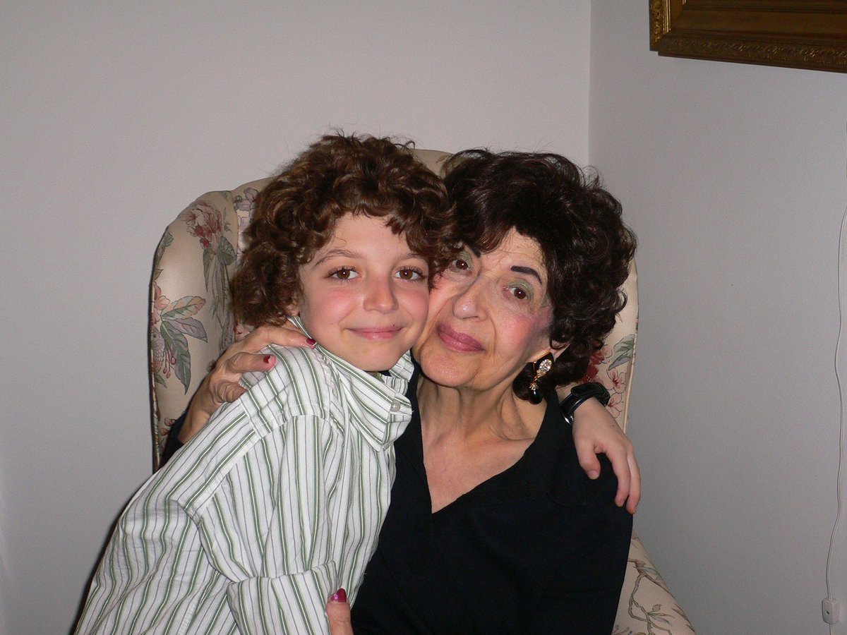 my grandma phyllis was the best. 
she had the biggest heart. 
her eyes would light up whenever she saw you. 
when i was little, she made me latkas, she took me to auditions, she spoiled me with gifts. 
i’m gonna miss my grandma and friend so much 💔 

Phyllis Nelson
1932-2022