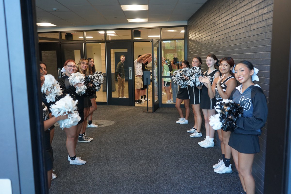 West Ottawa Public Schools tweet media