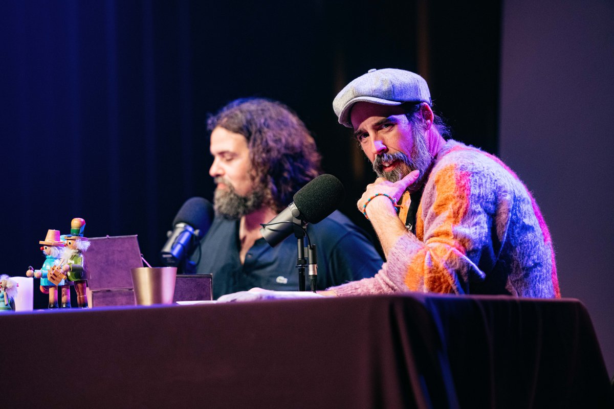 comediha's tweet image. La 23e édition du ComediHa! Fest-Québec présentée par @VideotronDiv en collaboration avec @LotoQuebec  est maintenant terminée!

Merci à tous d'avoir répondu présents cette année encore, avec une grande majorité des spectacles présentés à guichets fermés ! 😁