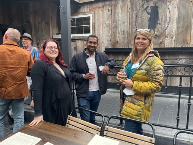 NCF_Alumni's tweet photo. Amazing night in San Francisco with alumni at The Tipsy Pig.
Great conversation,lots of laughter and moments of nostalgia. https://t.co/P8vYTI5q2o