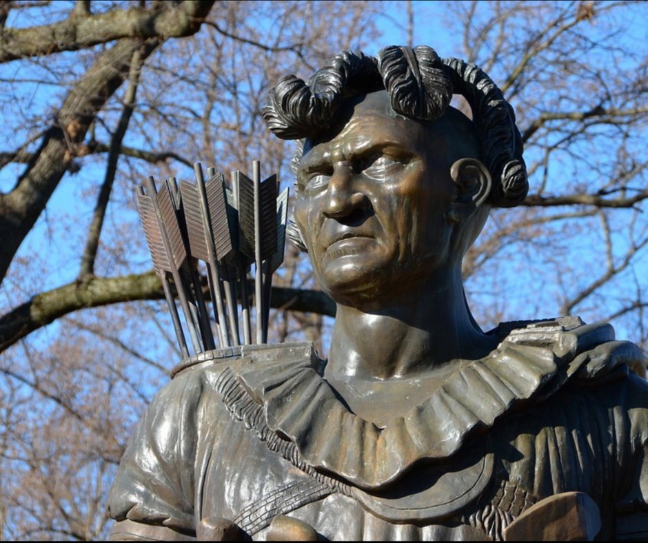 IndigenousMD's tweet photo. Did you that this statue at the United States Naval Academy, widely known as Tecumseh, is actually a statue of Chief Tamanend of the Delaware people?

Learn more by downloading the Guide to Indigenous Maryland on iOS/Android 📲💡

#Indigenous #Native #GuidetoIndigenousMD #MD https://t.co/2dA4a74Eg2