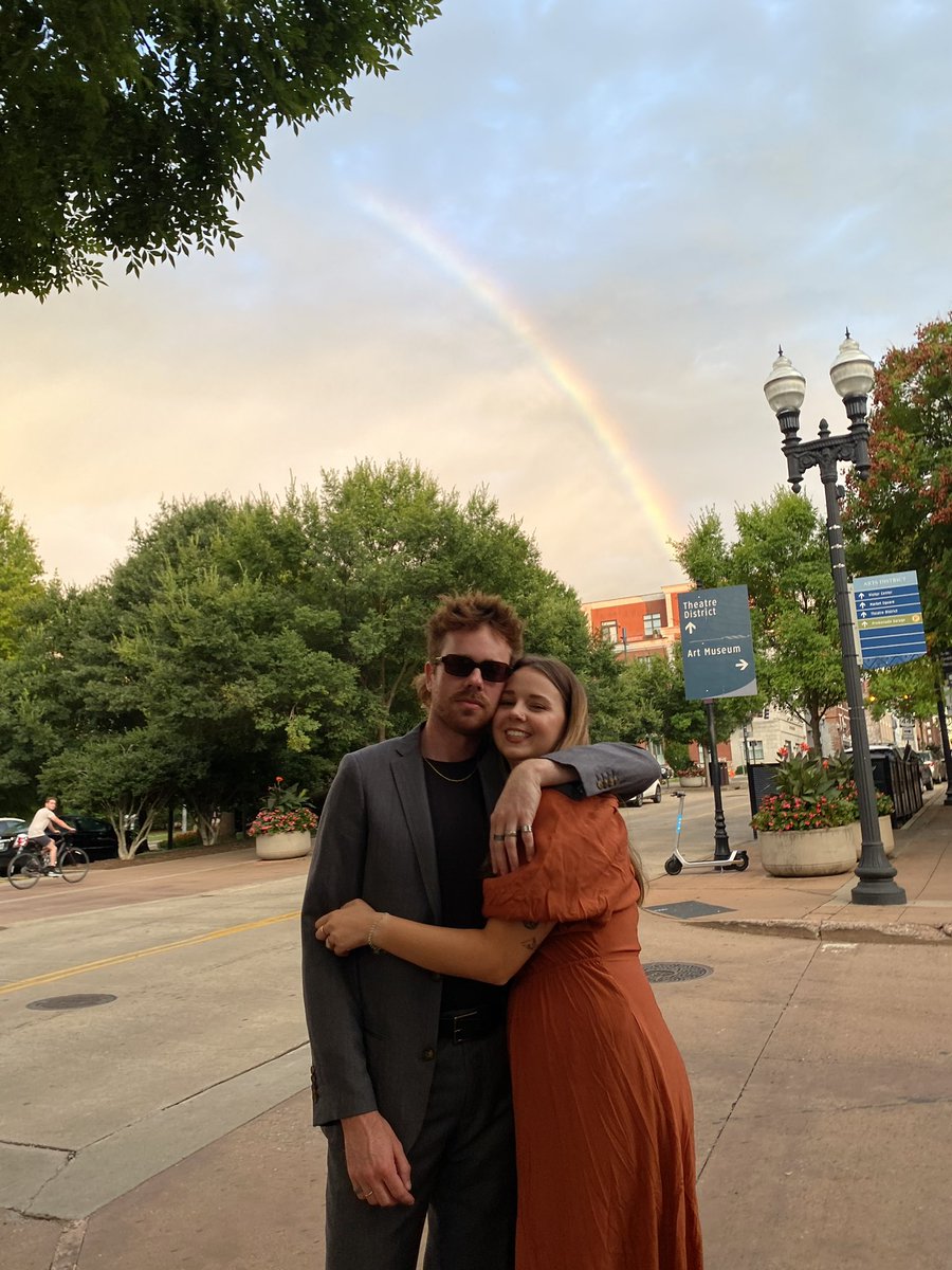 ReedtheSchick's tweet photo. knoxville with the homies https://t.co/IsrwAnIjPD