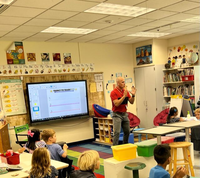 Roaring Brook School tweet media