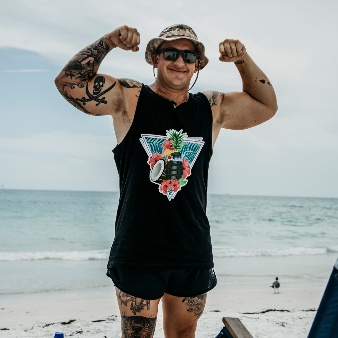 Wethepeoplehols's tweet photo. Suns out guns out!βοΈ
https://t.co/BtY0mE86AP
Show off your guns this summer with our entire collection of American made tank-tops at the link above.βοΈ
#tanktop #cantbantheseguns #muscletank #muscleshirt #beachday #lakeday#sunsoutgunsout https://t.co/VTYvq3bo5q