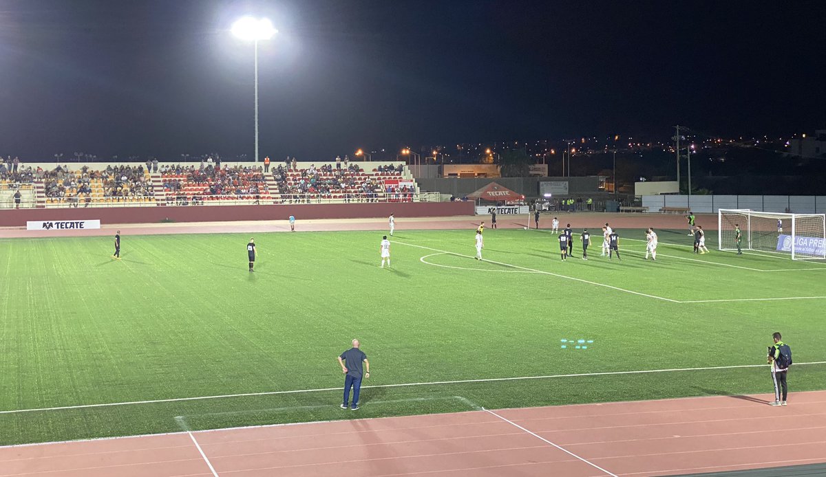 MeteGoI_'s tweet photo. Al ser el primer partido de liga, sacar conclusiones sobre para qué está hecho el equipo y hasta dónde pueden llegar en el torneo parece algo precipitado, sin embargo, las sensaciones de la pretemporada y del debut son positivas. (4/5) https://t.co/fL6DkQc1yY