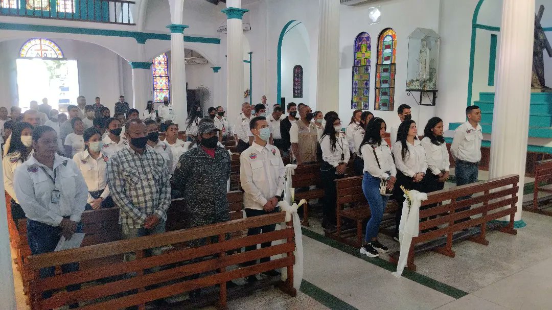ven911delta's tweet photo. #29Ago| Dimos inicio a las actividades para celebrar la semana Aniversario de la creación del Ven911 Delta Amacuro, ya 3 años, con una misa de acción de gracia, para agradecerle a Dios.

#Ven911Contigo
#SeguimosEnVictoria
@lizetadelta @prensagobdelta @ven911oficial @dicurualberth https://t.co/UHErhlSbud