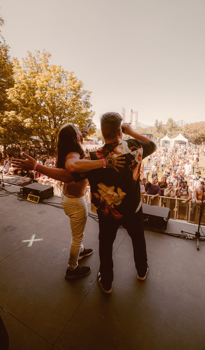 ๐
ALTAYR๐
 (@altayrmusic) on Twitter photo WE ARE ONE is also a song about friendship!
What's some of your favourite memories with your friends?
STREAM WE ARE ONE: linktr.ee/altayrmusic WE ARE ONE is also a song about friendship!
What's some of your favourite memories with your friends?
STREAM WE ARE ONE: linktr.ee/altayrmusic