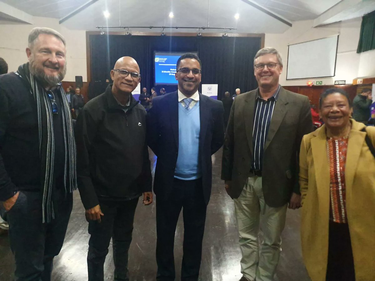 Mayor Dirk Kotze tweet media