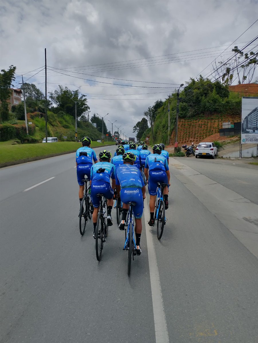 Último entrenamiento del <a href="/Team_SuperGIROS/">TeamSuperGIROS Alcaldía de Manizales</a> <a href="/SuperGIROS_/">SuperGIROS Oficial</a> <a href="/CiudadManizales/">Alcaldía de Manizales</a> <a href="/GoberCaldas/">Gobernación de Caldas</a> Suerte.com, antes del debut mañana en la Clásica Carmen de Viboral. La primera etapa será una contra reloj por equipos de 10 Kmts. @Ligaciclismoant <a href="/SecDeporteMzl/">Secretaría de Deporte</a> <a href="/secdeporcaldas/">Deporte Caldas</a>