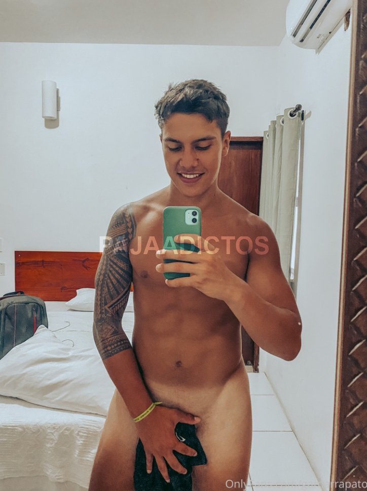 chinitohot2's tweet photo. PAT0 GAM4RRA 🔥🏈
Hetero hermoso con OF 🍑🍆 https://t.co/I7rrcqlXdu