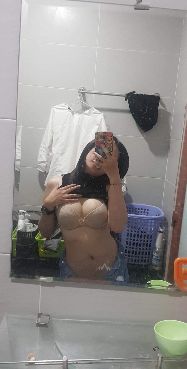jinn2311's tweet photo. #nsfwtwt #cumtribute ? https://t.co/OiNjymKNex