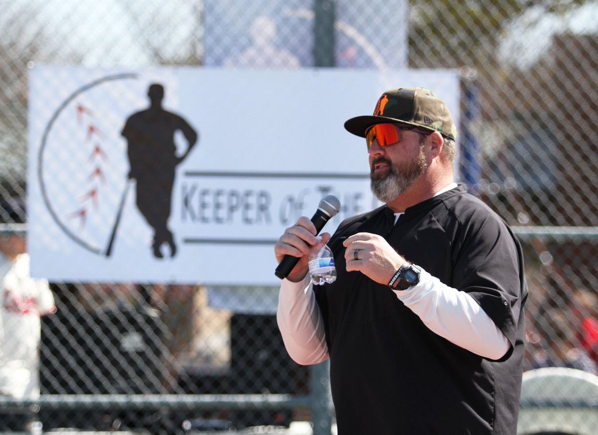 BaseballKeepers's tweet photo. HAPPY BIRTHDAY to Keeper of The Game Founder @JimmyV29! ⚾️🎂🎉🎈 https://t.co/yIhPHPBqes