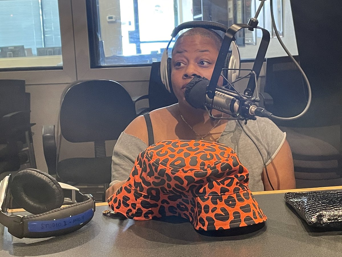 hip_hop_hooray's tweet image. Live now on @KOOPradio 91.7fm: Qi Dada of @rashiphop in conversation with Stacie Frazier about deep somatic anti-racism internal clockwork in the Black, white, and people of color communities