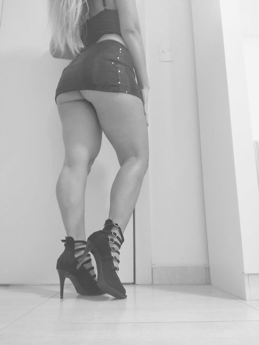 Mulher de salto, curte? 👠👠 https://t.co/nAIjHYc5wq<a href="/tag/mvsales"class="tags"><span>#mvsales</span></a>