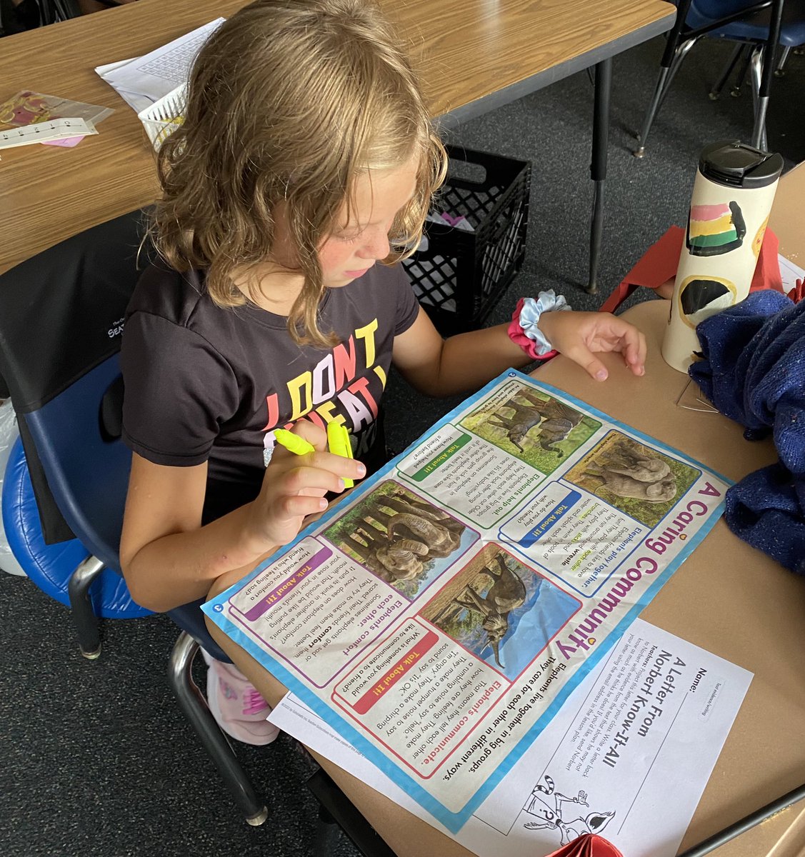 awlswa's tweet photo. Reading informational text about elephants and writing facts that we learn! 🐘🐘🐘🐘 #ReadingWriting https://t.co/RnTUXCQBAj