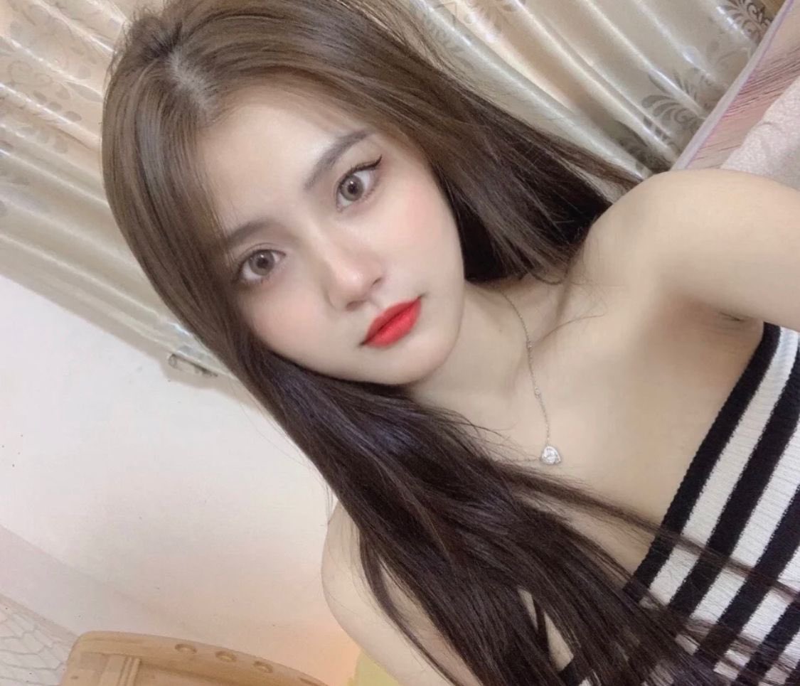 carlgeronimo30's tweet photo. Will you come to me tonight? I like you.

💗💗💗
#深圳 https://t.co/Bh0gDhOM5V