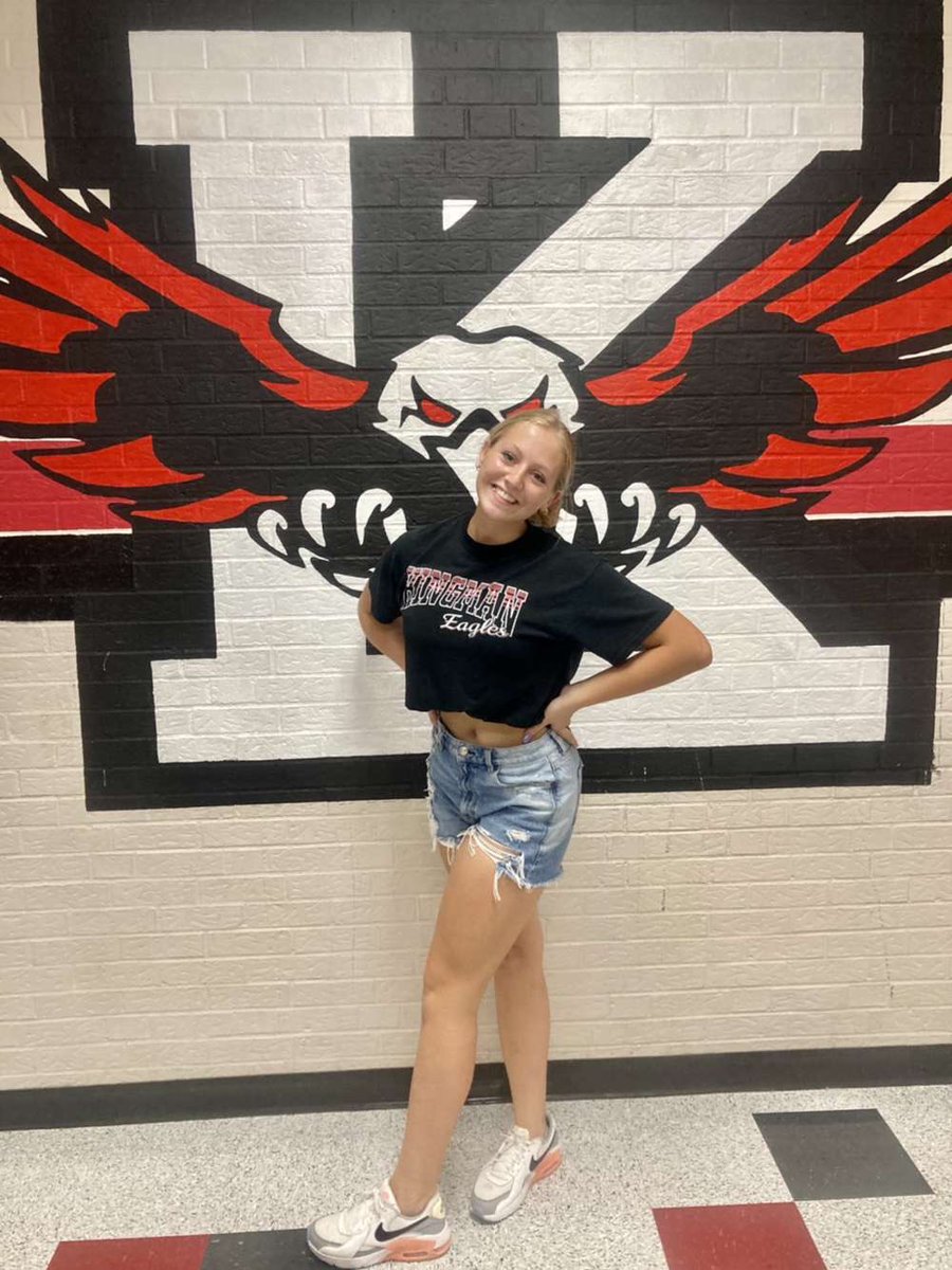 🦅Female Student Athlete FEATURE OF THE WEEK🦅

<a href="/GraceParsons_10/">Grace Parsons</a> 

Grace Parsons is a sophomore on the Lady Eagles volleyball team. Her favorite restaurant is Texas Roadhouse🥩. Her favorite musician is Doja Cat. While on vacation in 🇯🇲, she was stung was by a jellyfish.
