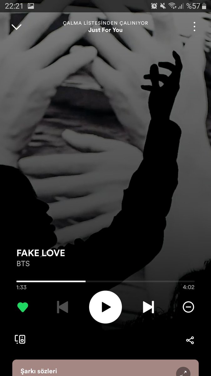 armyforeverrbts's tweet photo. @thvssex ❤️‍🩹🤌 https://t.co/zkQimfIScy