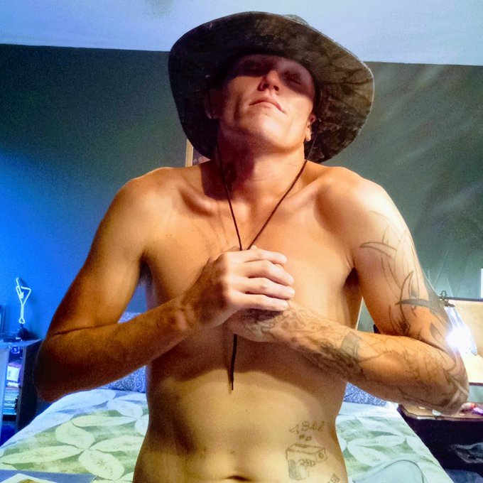 One of my favorite pictures #tattoo #pose #MondayMotivation #model #picture https://t.co/fg3eTmY4lb<a href="/tag/tattoo"class="tags">#tattoo</a><a href="/tag/pose"class="tags">#pose</a><a href="/tag/mondaymotivation"class="tags">#MondayMotivation</a><a href="/tag/model"class="tags"><span>#model</span></a><a href="/tag/picture"class="tags"><span>#picture</span></a>