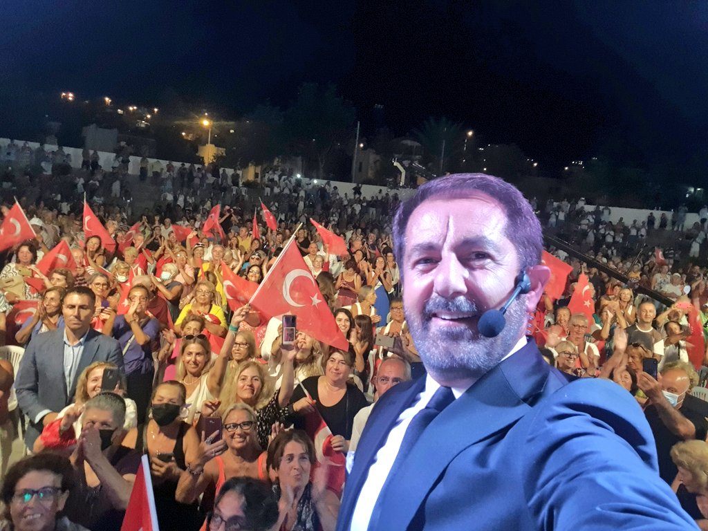 Büyük Zafer'in 100. yılını coşkuyla kutladık..

Silemezler yüîrekteki Atatürk sevgisini..

<a href="/LivaneliZulfu/">Ömer Zülfü Livaneli</a>
<a href="/ilkerbasbugcom/">İlker Başbuğ</a>
<a href="/nebilozgenturk/">Nebil Özgentürk</a>
@ahmetarasbodrum 
<a href="/guvencdagustun/">Güvenç Dağüstün</a>
<a href="/BodrumBel/">Bodrum Belediyesi</a> 

<a href="/halktvcomtr/">Halk TV</a>