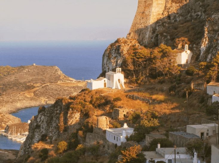 。　☆ 。　　☆。　　☆ 
★。　＼　　｜　　／。　★
 ⠀⠀𝑬𝑳 𝑩𝑨𝑵𝑸𝑼𝑬𝑻𝑬 𝑫𝑬 
⠀⠀⠀⠀𝑫𝑬𝑺𝑷𝑬𝑫𝑰𝑫𝑨
⠀📍 Kýᴛʜɪʀᴀ﹐ Gʀᴇᴄɪᴀ.
★。　／　　｜　　＼。　★ 
。　☆。 　　。　　☆。