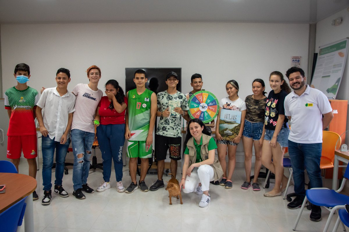 Muchas gracias a <a href="/CORPOCHIVOR/">CORPOCHIVOR</a> y el equipo de educación ambiental por realizar la charla lúdico-pedagógica con jóvenes del municipio pertenecientes a <a href="/rnjaboyaca/">Red Nal. Jóvenes de Ambiente Boyacá</a> y nuestra Fundación en San Luis de Gaceno. Somos aliados por nuestro territorio 💚🌿🐦