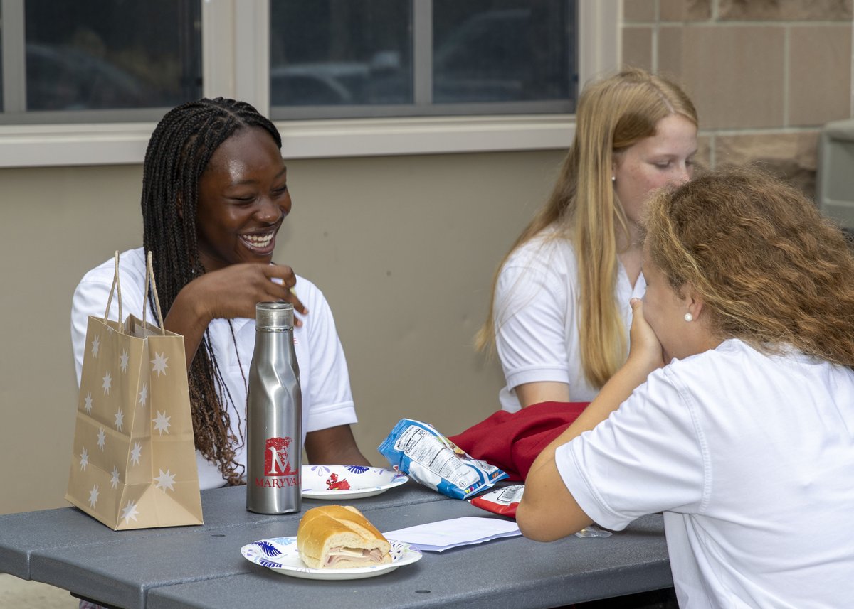 Today, our 9th and 11th graders met for the first time as sister classes! Our big sister/little sister tradition ensures that our girls always have a friend, mentor, and guide during their Upper School years. The day ended with a pin exchange and luncheon.