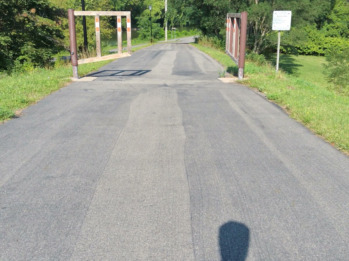 ontodaysrun's tweet photo. #OnTodaysRun , a HOT☀️ 4 mile loop in Fairport, NY #run #running #runner #SeenMyRun #viewfromarun https://t.co/SgiNinjTYo