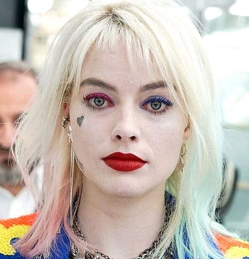 Pics Of Margot On Twitter Rt Picsofrobbie Margot Robbie And Her Makeup As Harley Quinn