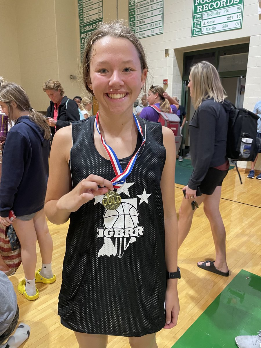 KenHT3's tweet photo. Kenna had a good showing this weekend at the ⁦ Indiana Futures Camp! Took 1st in the Hot Shots competition and played some good competition. Keep working hard! ⁦@coachbeckett⁩ ⁦@vjhAlways100⁩ https://t.co/sPbtSnCFjt