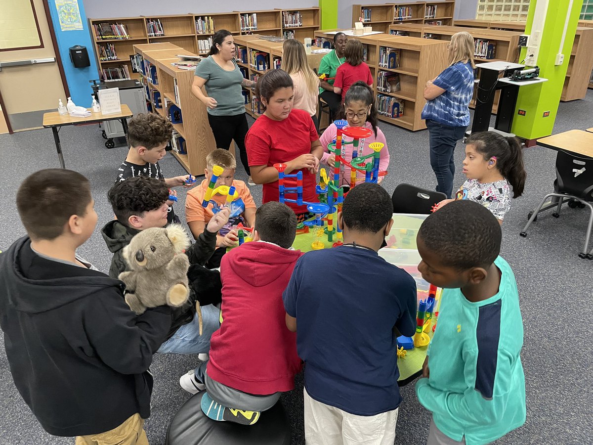 jordanmslibrary's tweet photo. My favorite day of the year- 1st ALE visit to the library! Soooo many new friends to welcome to middle school this year! ♥️ @msbrianalong @ms_quintanilla1 #librariesareforeveryone #learningthroughexploration #handsonexperience #neurodivergent #ilovethesekids https://t.co/psjj2LEYhM