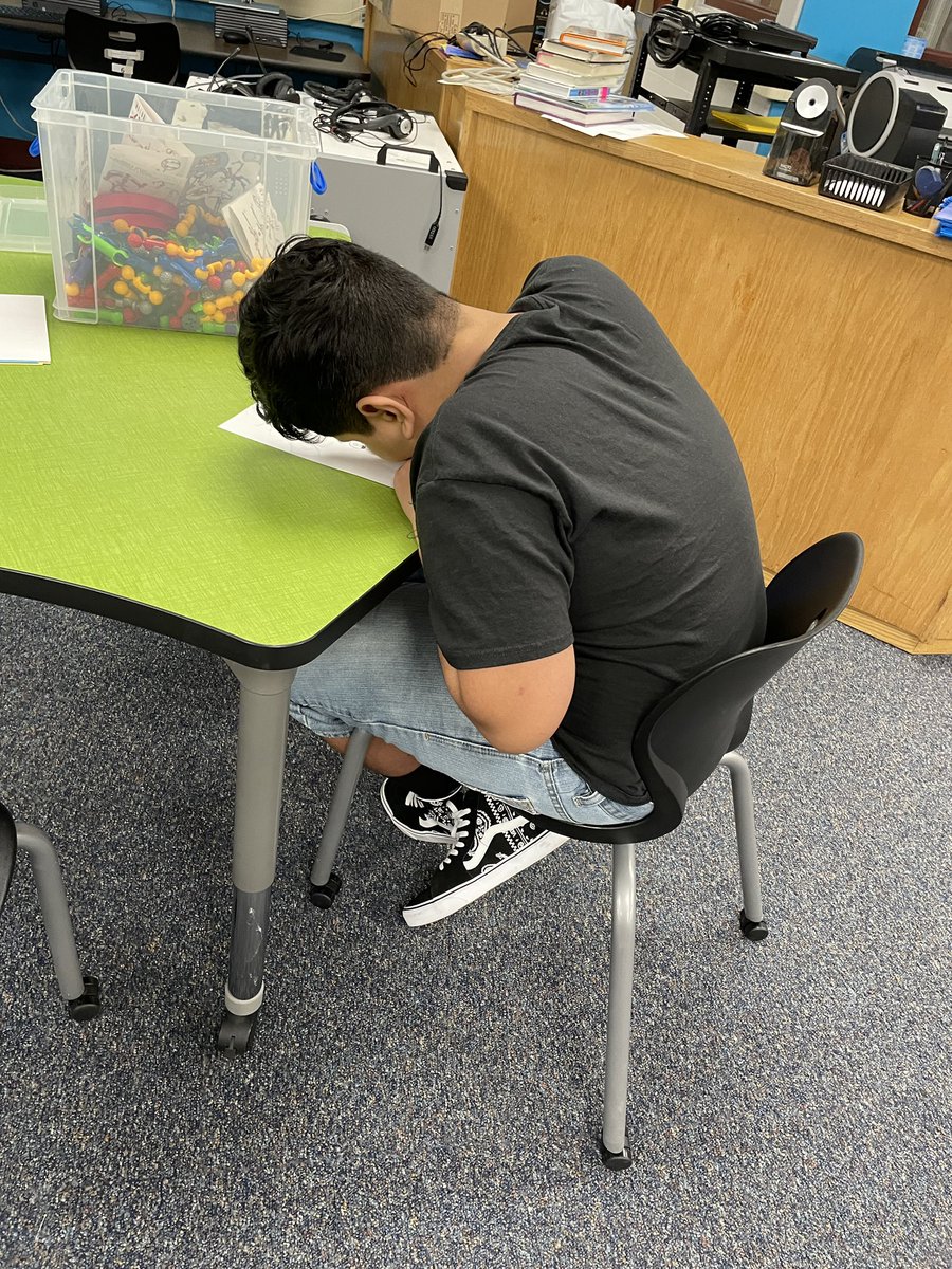 jordanmslibrary's tweet photo. My favorite day of the year- 1st ALE visit to the library! Soooo many new friends to welcome to middle school this year! ♥️ @msbrianalong @ms_quintanilla1 #librariesareforeveryone #learningthroughexploration #handsonexperience #neurodivergent #ilovethesekids https://t.co/psjj2LEYhM