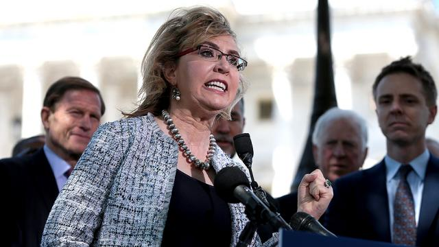 TheGunFeed's tweet photo. Giffords Pressures Credit Card Companies to Flag Guns/Ammo Purchases... https://t.co/ezxDSKrDDa https://t.co/2IYj39UsBp