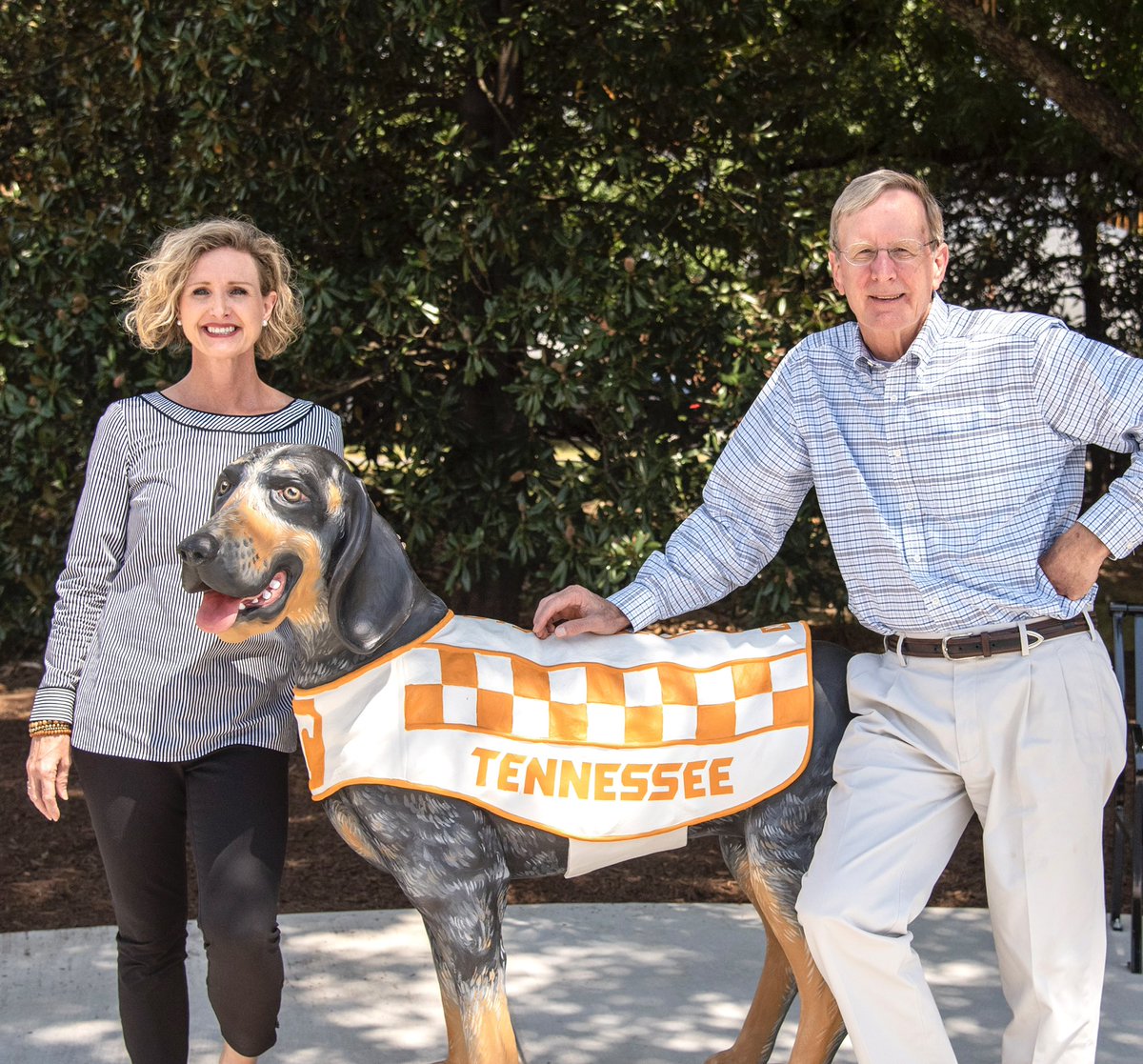Look who arrived just in time to greet <a href="/UT_Herbert/">Herbert College of Agriculture</a> and <a href="/utcvm/">UT Col of Vet Med</a> students, faculty and staff for the fall semester! Smokey XI now has a permanent home on the <a href="/UTIAg/">UT Institute of Agriculture</a> campus in Knoxville and we could not be more excited! <a href="/UTKnoxville/">UT Knoxville</a>