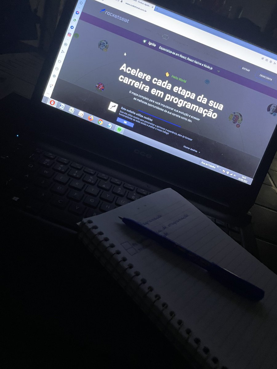 maheatlantic's tweet photo. #studytwt estudar programação agr, depois tomar um banho e partir pra redação! https://t.co/p1VEJTkwgH