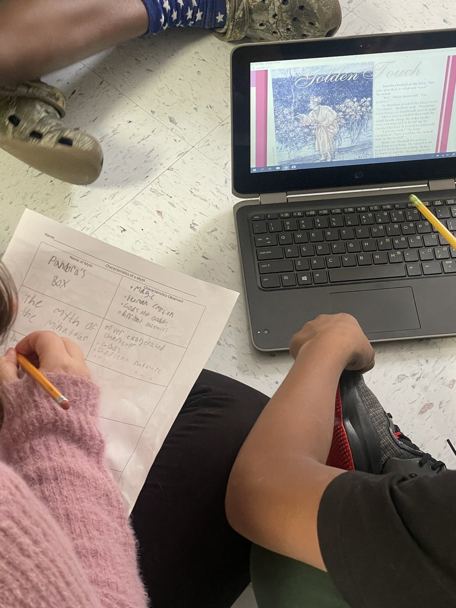 Mrs_Cooper_SME's tweet photo. Today we are exploring myths using technology! 🤩 #LLE #5thgrade https://t.co/gtNWrhW3xf