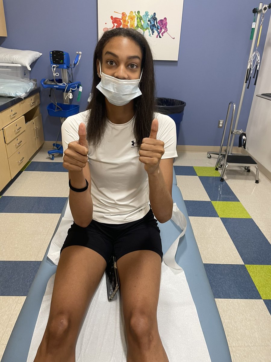 Nicole Henry tweet media