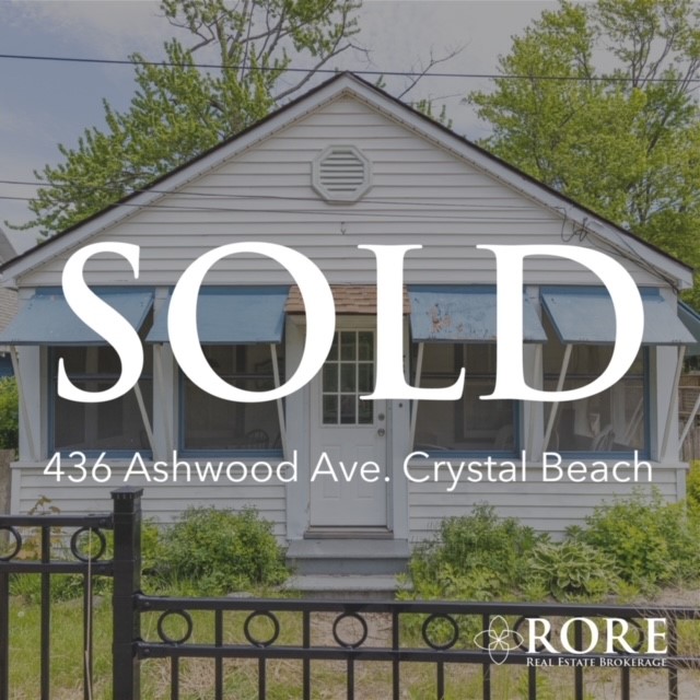 AndreaHallRORE's tweet photo. Congrats to the Sellers and Buyer of this fantastic beach property in Crystal Beach! Want to sell your luxury or waterfront house, family home or investment property. Make it RORE with Andrea Hall! #crystalbeach #forterie #niagararealestate #forterierealestate #bettercallhall https://t.co/BVC3VzyMXq