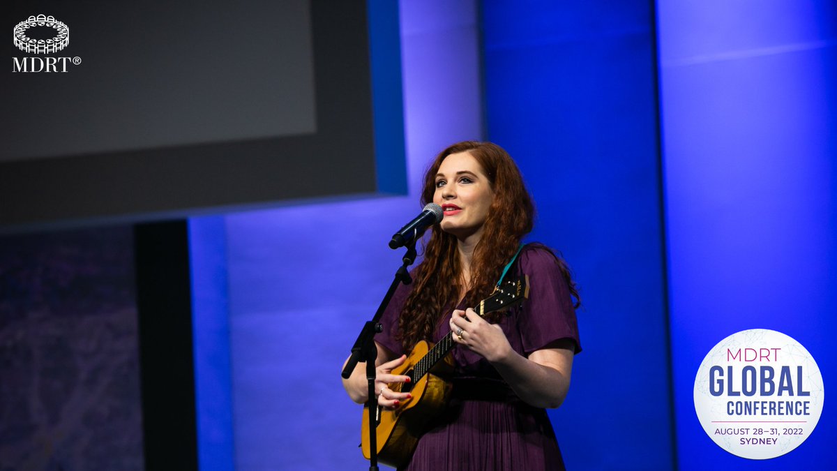 MDRtweet's tweet photo. .@mandyharvey lit up the Main Platform with an inspiring presentation at the #MDRTGlobalConference. The “America’s Got Talent” star showcased songs and told her inspiring story, encouraging others to embrace challenge as a steppingstone to success. https://t.co/fUawsW21pJ