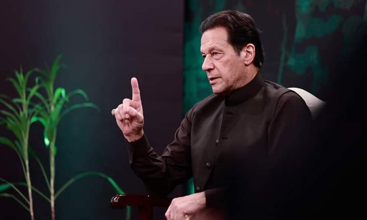 Muhamma45672723's tweet photo. *Fund Meter has crossed 500 Crores*
Don't Underestimate The Power Of Khan....❤️✌️
سر عام ممنوع فارن فنڈگ
ملک میں ایمرجنسی کی صورتحال،
آدھی رات عدالتیں کھلنے کا خدشہ
ایک یہودی ایجنٹ پاکستانی عوام کے لیے پیسے اکٹھے کر رہا...🙄

#عمران_خان_ٹیلی_تھون_مہم https://t.co/l9O9G82LJC