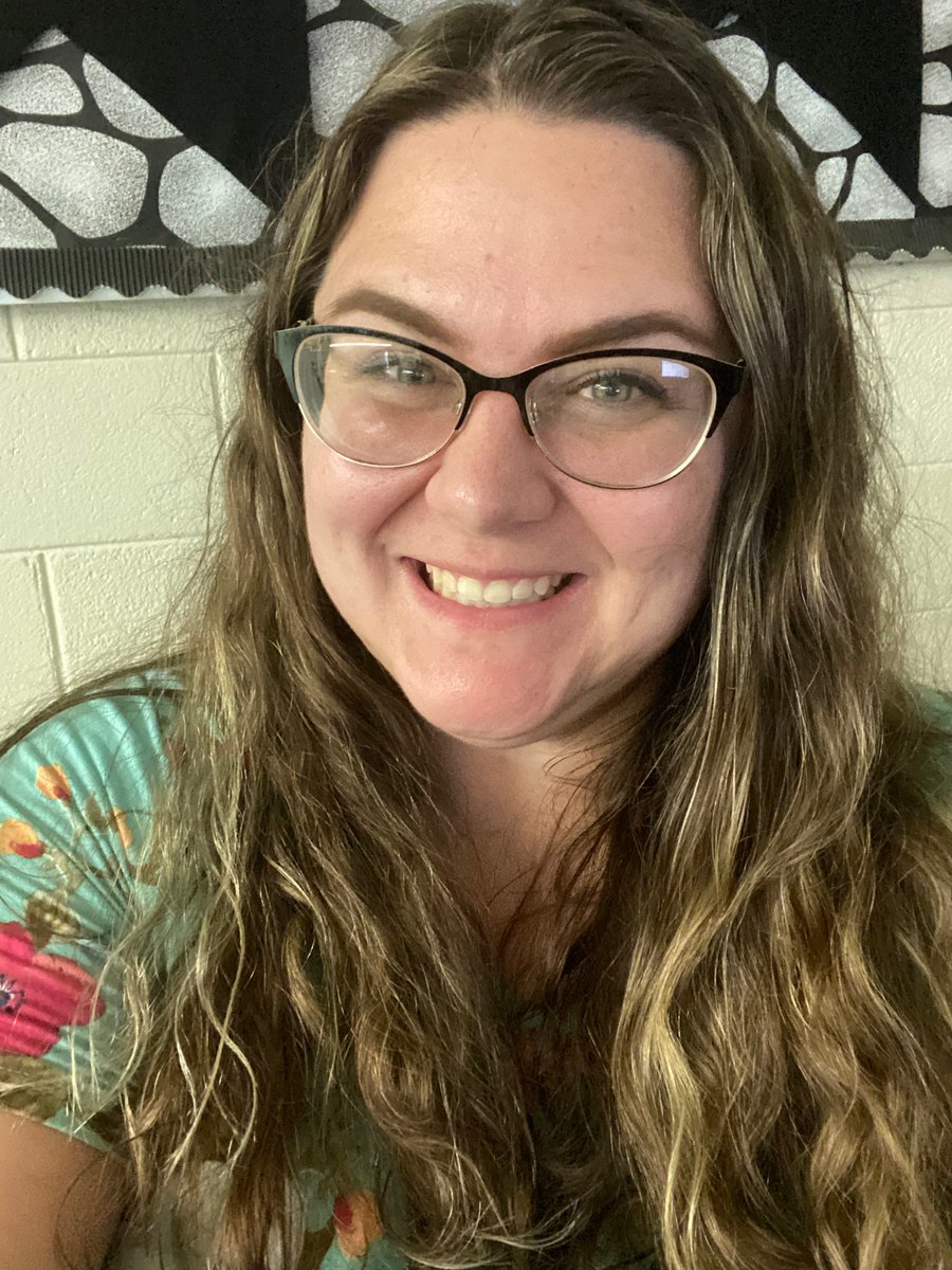 hallenglish's tweet photo. Another first day in the books! Excited for ‘22-‘23! https://t.co/csmUgzVwHc