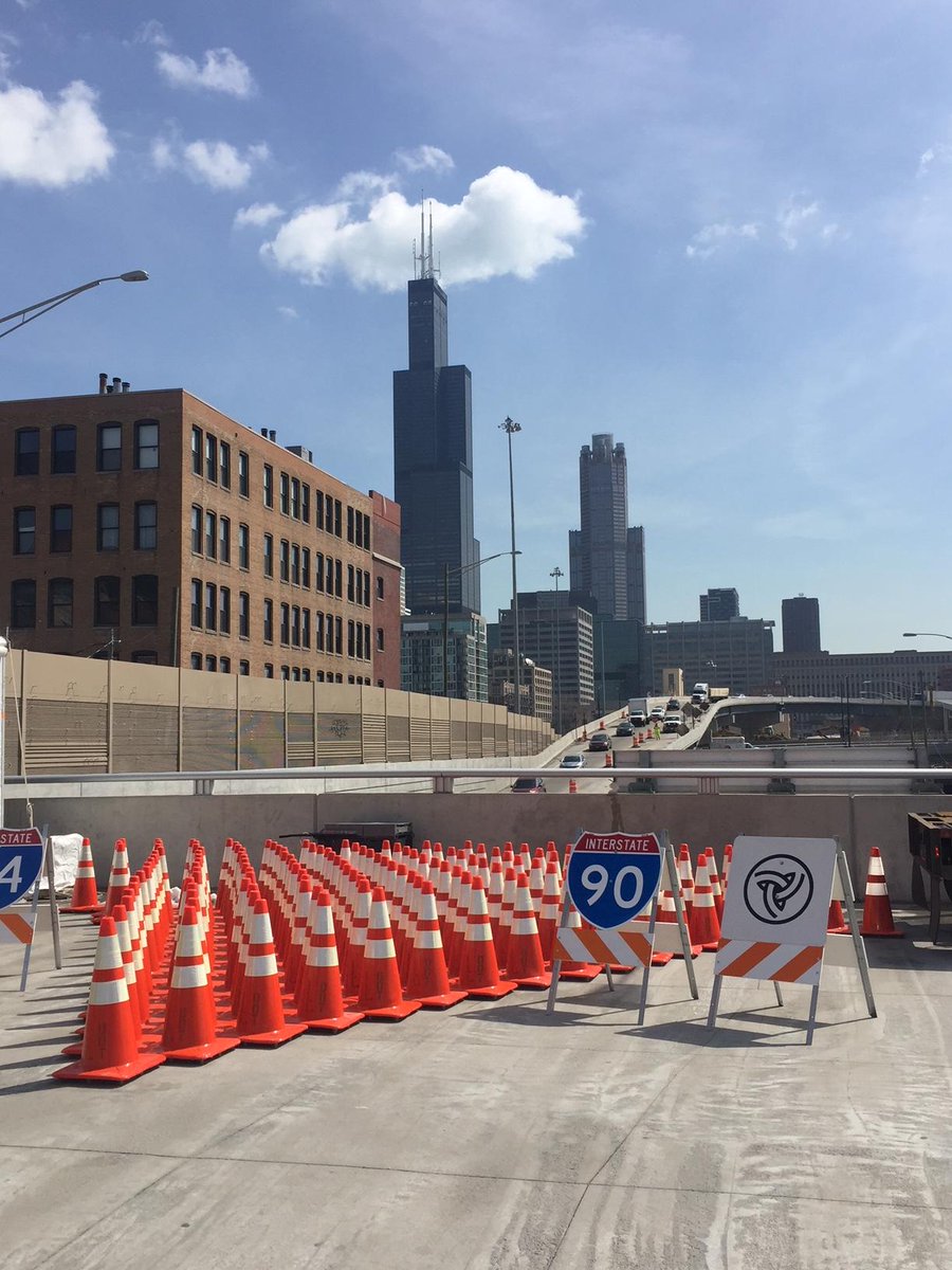 D2K_Traffic's tweet photo. When we work with you, we keep you protected, so you can focus on finishing your project, no matter how large or complex, without any unexpected occurrences.
Call ๐ 630-416-9700 & let's collaborate!
#B2B #TrafficControlServices #WomenInConstruction #CommunityEvents #Rentals https://t.co/cYgtiJNleR