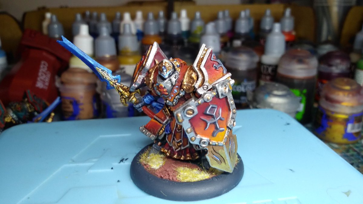 VgArcheology's tweet image. Finally I finished my Cinnerator for MK4. I really hope they do well. The left one i painted about 4-5 years ago. #Warmachine #Menoth #miniaturemonday