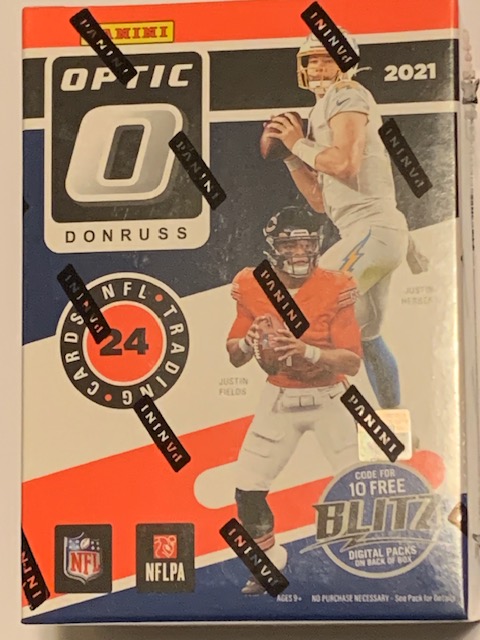 Who wants a free Optic NFL blaster box? 

- Follow <a href="/CardPurchaser/">Card Purchaser</a> 
- Retweet this tweet

Winner drawn from retweets Tuesday, August 30 at 9pm Central